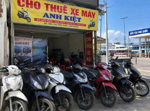 cho-thue-xe-may-tu-lai-di-tham-quan-di-vong-quanh-tai-phu-quoc-1.jpg